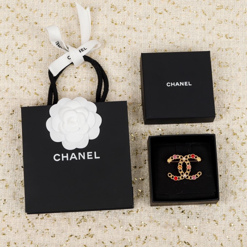 Ba*len*cia*ga earrings